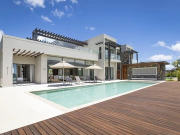4 Bedroom Villa
