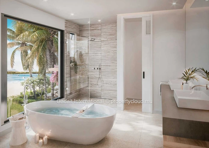 For sale: luxurious sea-view penthouse