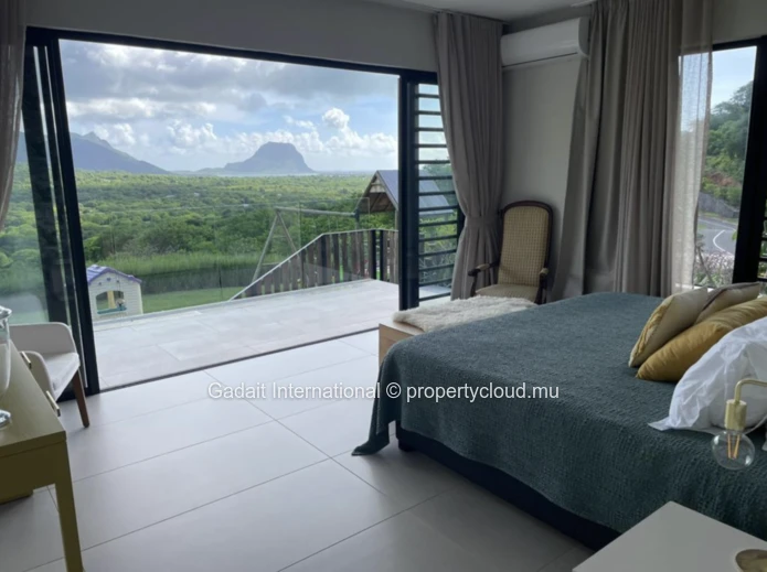 Luxury Villa at Domaine de Palmyre | Breathtaking Views of Le Morne and the Ocean