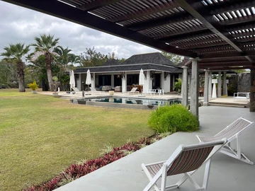 5 Bedroom Villa