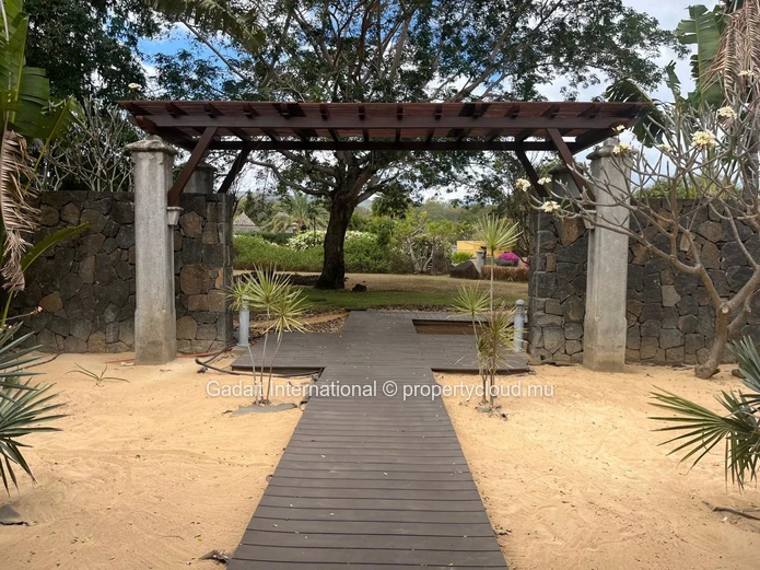 Prestige Real Estate Investment: Villa for Sale on Tamarina Golf Estate – West Coast of Mauritius