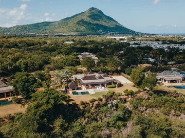 4 Bedroom Villa