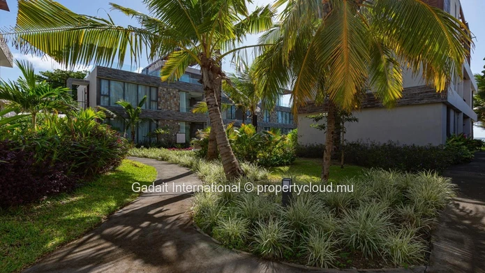 Penthouse à Palmar en bord de mer avec vue panoramique, piscine et plage privée