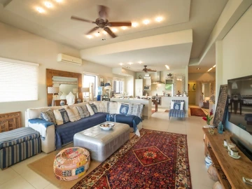 4 Bedroom Villa