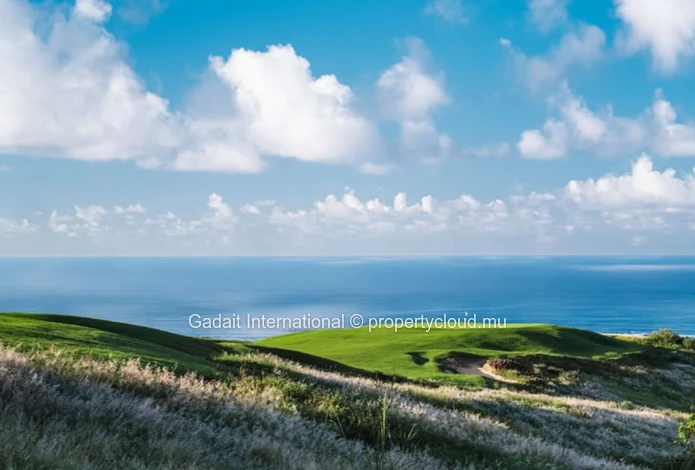 Villa de Luxe avec Vue Océan & Golf à vendre | Heritage Valriche – Bel Ombre