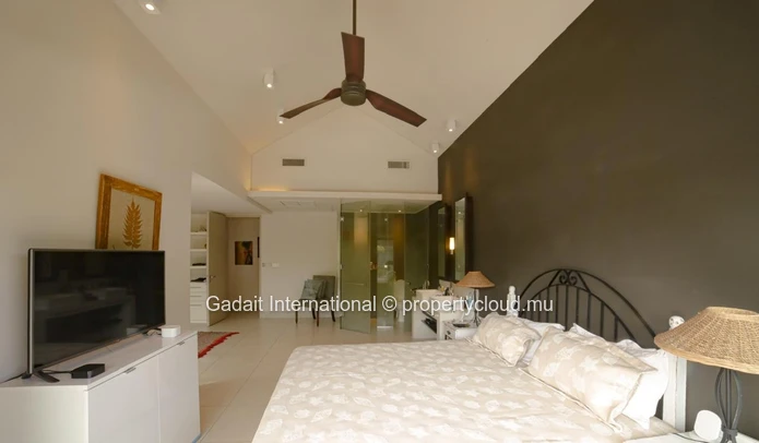 Élégance et Prestige : Duplex d'Exception avec Vue Panoramique dans l'ouest de l'Ile Maurice