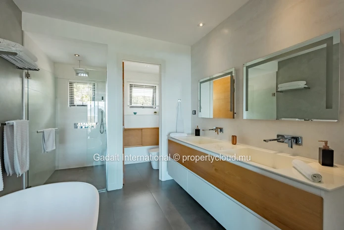 Exceptional Penthouse for Rent in Rivière Noire – Lagoon & Morne Brabant 180° View | Gadait International