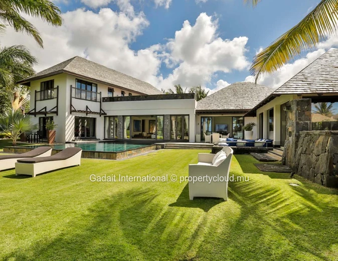 Villa HideAway: For rent - villa with sea view & private pool at Anahita Golf & Spa Resort