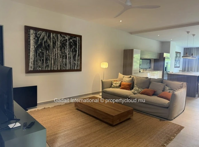 Luxury Apartment for Rent in Belle Vue Harel, Mauritius – Secure Residence with Swimming Pool and Mountain Views