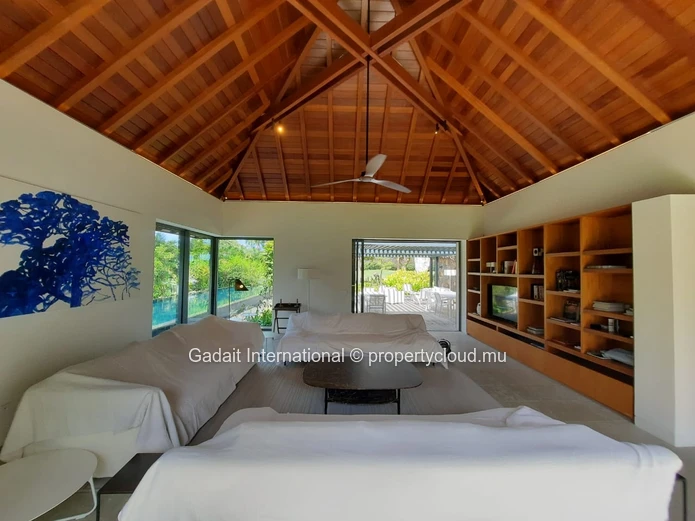 Villa Amicitia: villa with spa and private beach access at Anahita Golf & Spa Resort