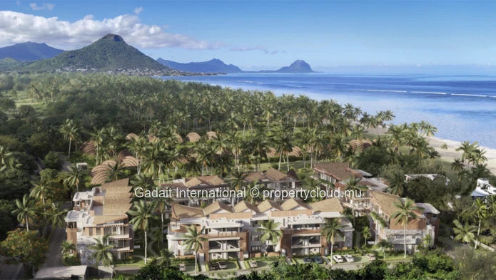 Exclusive 4-Bedroom Luxury Penthouse, Flic en Flac | Beachfront Prestige Living