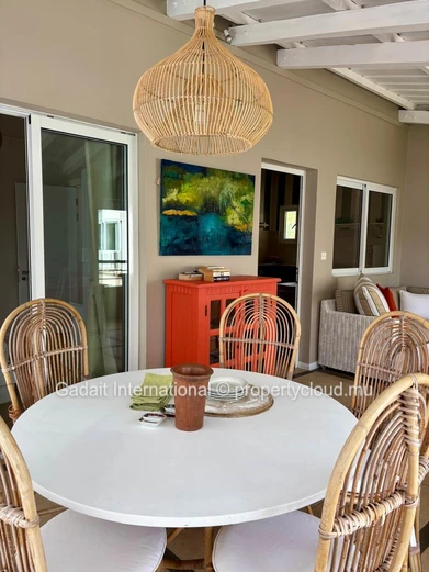 Penthouse à vendre à Jardin du Cap – À deux pas de la plage de Bain Bœuf