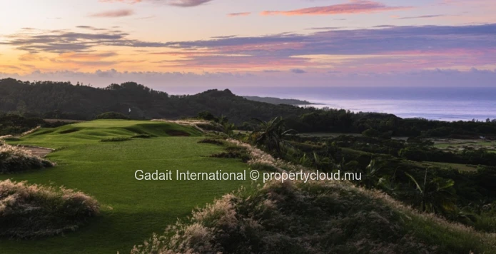 Villa de Luxe avec Vue Océan & Golf à vendre | Heritage Valriche – Bel Ombre