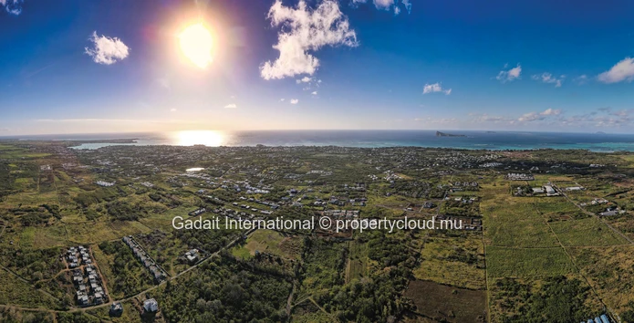 An Architectural Jewel in the Heart of Paradise - Elegance, Privacy and 5-Star Service