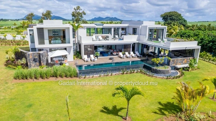 Villa de luxe à Anahita Golf & Resort – Mer, golf, prestige