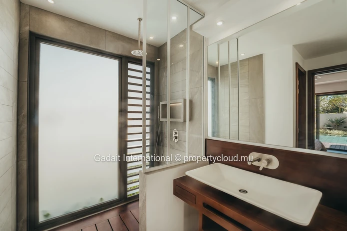 Villa de luxe 3 chambres à Grand Baie – Élégance tropicale et art de vivre confidentiel à l'île Maurice
