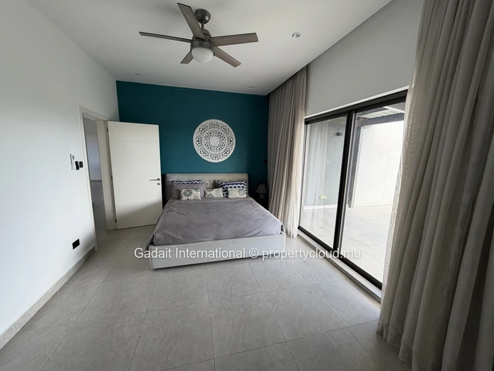 Penthouse d'exception avec rooftop privé à Pereybere – Vue mer & montagne