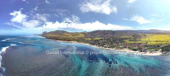 Villa de luxe avec vue sur le golf dans un cadre tropical à vendre | Héritage Bel Ombre
