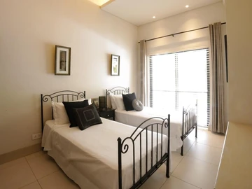 3 Bedroom Townhouse, Duplex