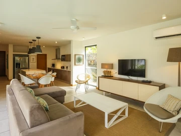 4 Bedroom Villa