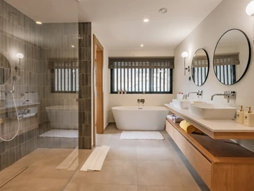 5 Bedroom Villa