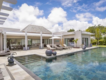 4 Bedroom Villa