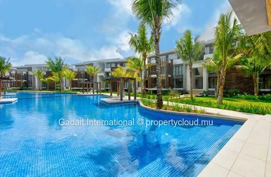 En vente : Appartement de luxe avec vue panoramique et accès golf à Mont Choisy