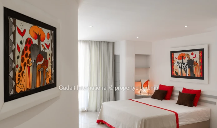 Une villa d'exception en première ligne de golf, au cœur du prestigieux domaine Anahita
