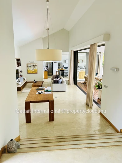 Contemporary Villa with Sea and Mountain Views – Mont Piton, Mauritius