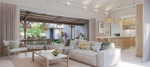Prestigious property with pool and garden for sale in Mauritius