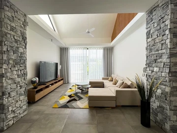 4 Bedroom Villa