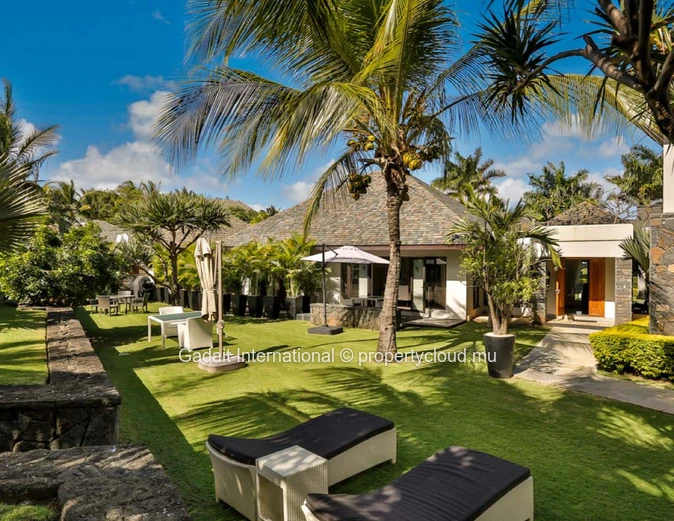 Villa HideAway: For rent - villa with sea view & private pool at Anahita Golf & Spa Resort