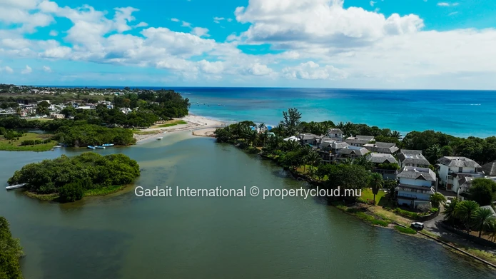 Exclusive penthouse in Tamarin, a prime investment opportunity