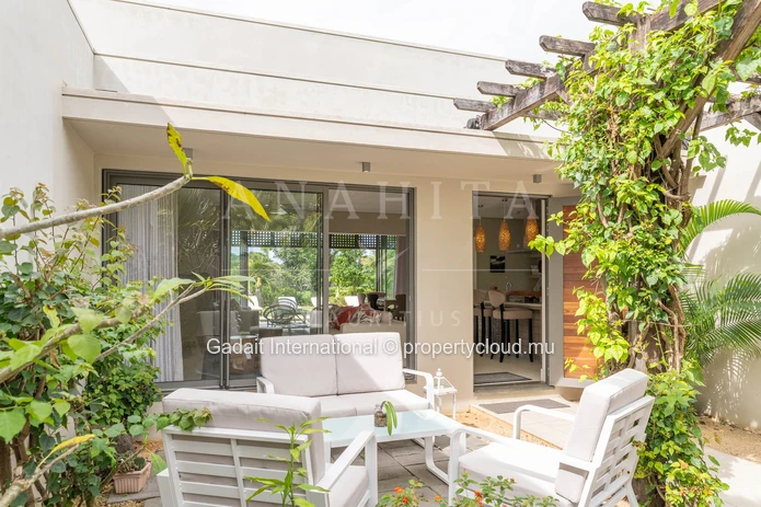 Villa contemporaine avec vue golf et piscine privée à vendre | Anahita Golf & Spa Resort