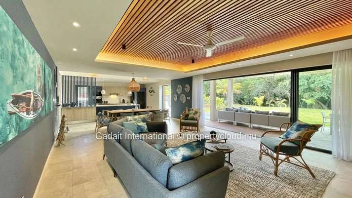 Villa de luxe avec vue sur le golf dans un cadre tropical à vendre | Héritage Bel Ombre