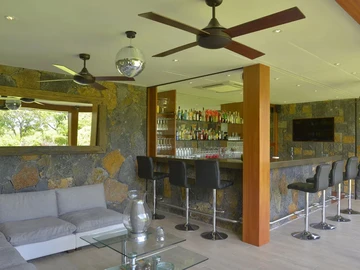 5 Bedroom Villa