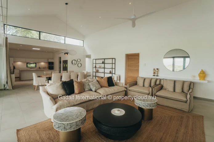 Magnificent Penthouse to buy with Infinity Pool in Northern Mauritius – Belle Vue Harel