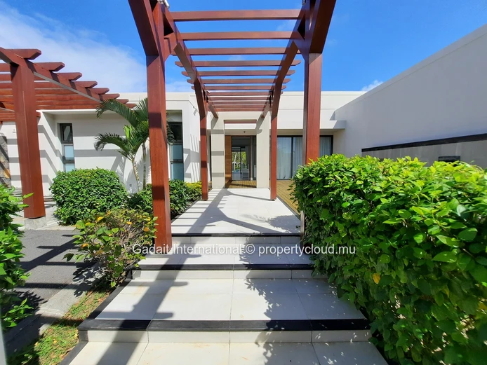 Superbe Villa à Louer – 4 chambres avec vue sur le Golf | Anahita Beau Champ