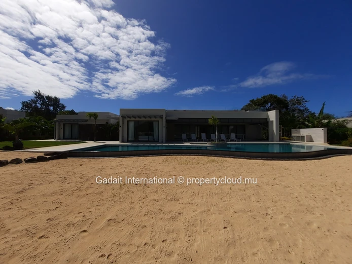 Superbe Villa à Louer – 4 chambres avec vue sur le Golf | Anahita Beau Champ
