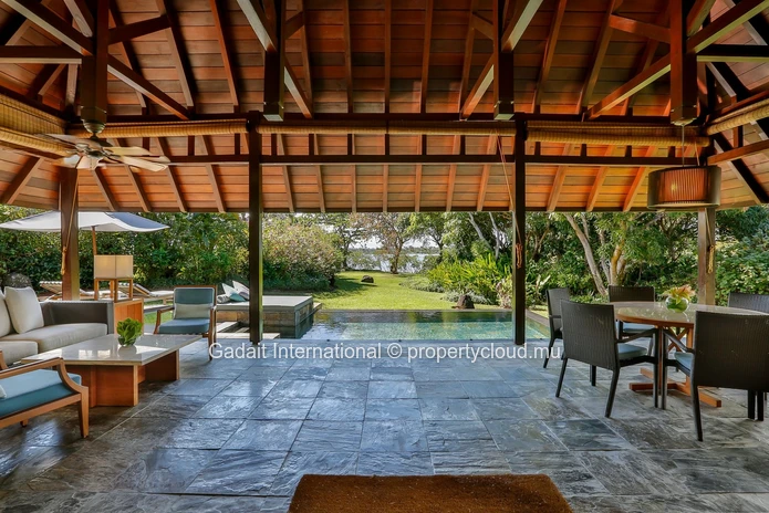 Invest in an ultra private luxury waterfront villa in Mauritius