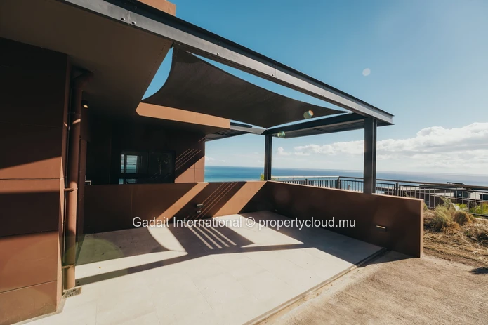 Exceptional Lagoon-View Villa at Legend Hill, Mauritius