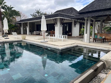 5 Bedroom Villa