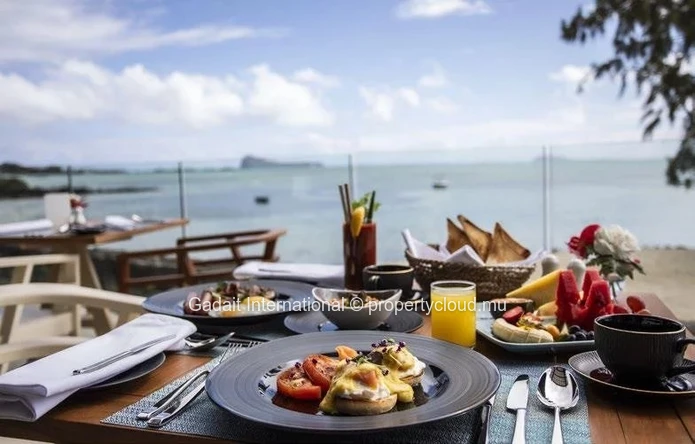 An Architectural Jewel in the Heart of Paradise - Elegance, Privacy and 5-Star Service