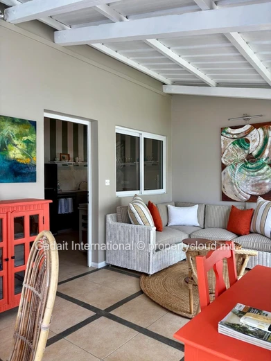 Penthouse à vendre à Jardin du Cap – À deux pas de la plage de Bain Bœuf