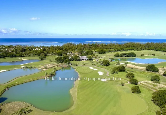 Villa de luxe avec 2 chambres et vue sur le golf à vendre | Heritage Valriche – Île Maurice
