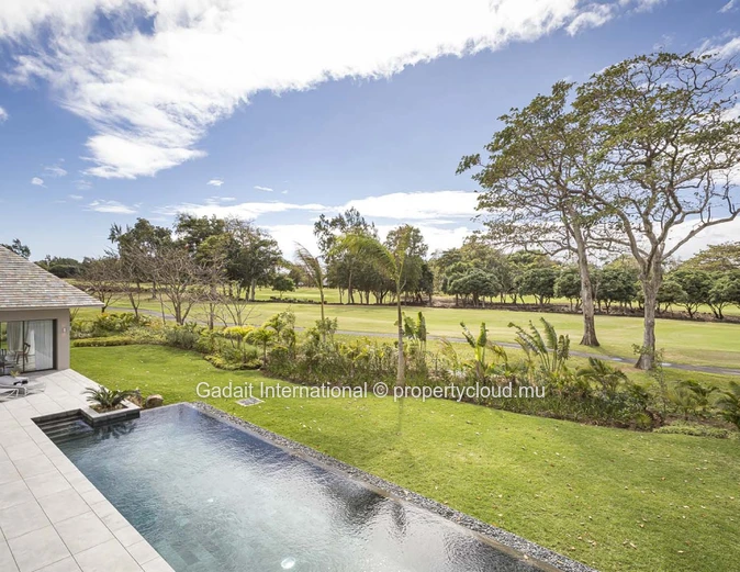 Rent an exceptional villa in the heart of Anahita Golf & Spa Resort