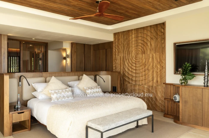 Luxury Penthouse in Mauritius | Panoramic Ocean View – Black River