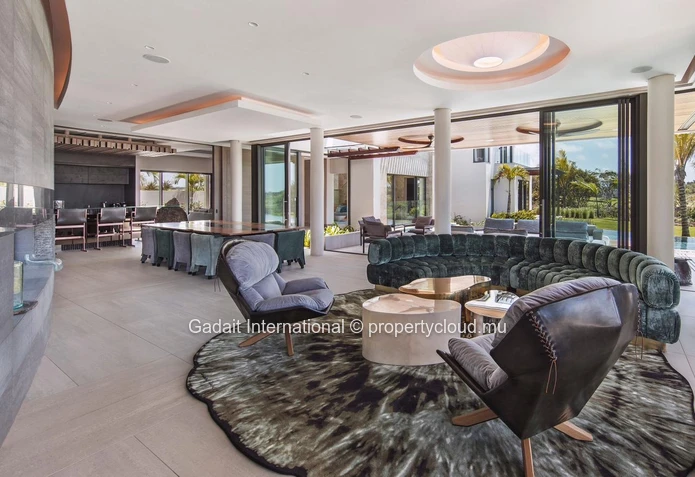 Discover this splendid luxury villa on the Anahita estate