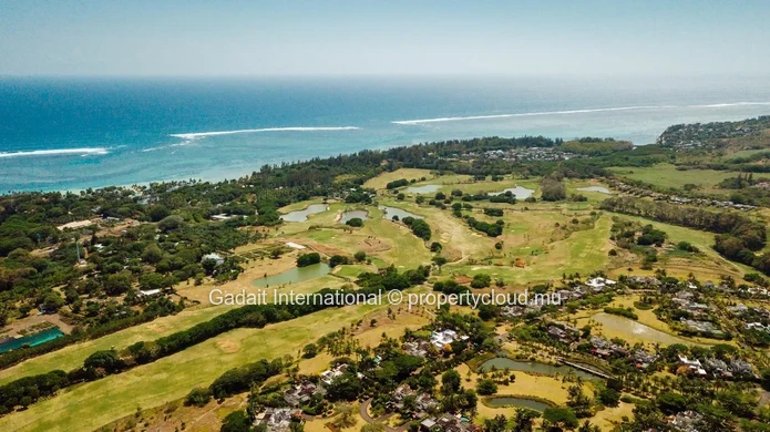 Villa de luxe 4 chambres à vendre avec vue sur le golf et l'océan, île Maurice