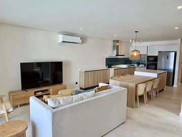 3 Bedroom Townhouse, Duplex